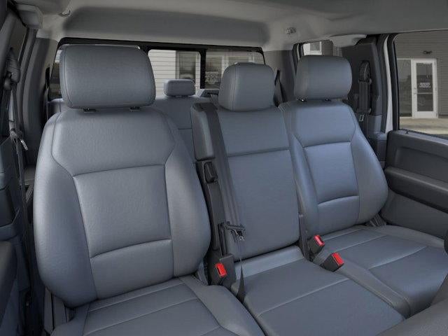 2025 Ford Super Duty F-550 DRW XL