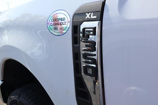 2026 Ford Super Duty F-350 DRW XL