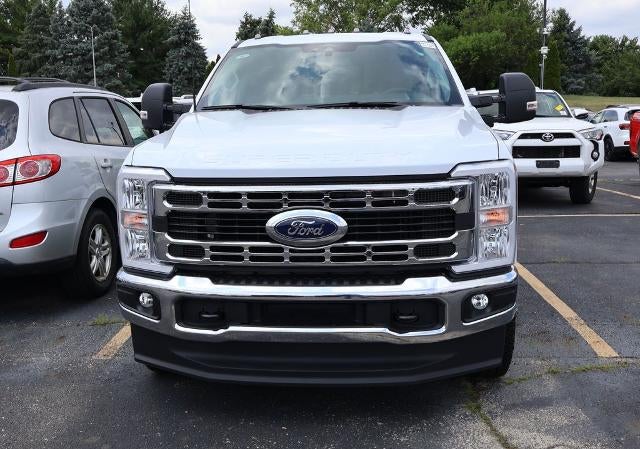 2026 Ford Super Duty F-350 DRW XL