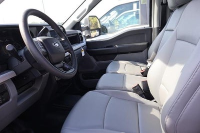 2026 Ford Super Duty F-350 DRW XL
