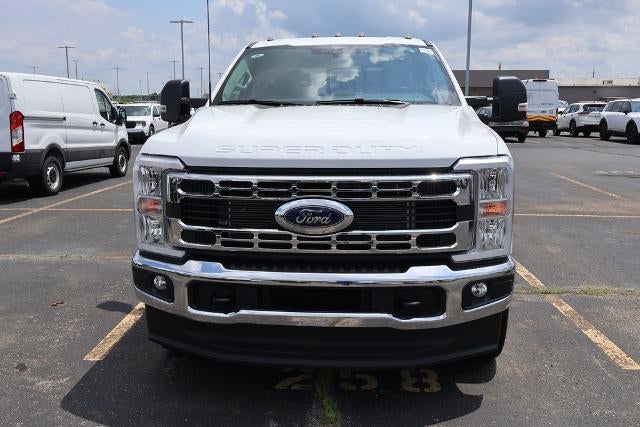 2026 Ford Super Duty F-350 DRW XL