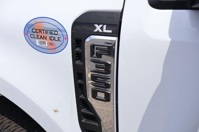 2026 Ford Super Duty F-350 DRW XL