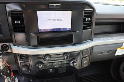 2026 Ford Super Duty F-350 DRW XL