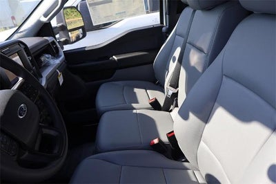 2025 Ford Super Duty F-350 DRW XL