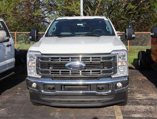 2026 Ford Super Duty F-350 DRW XL
