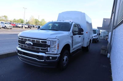 2026 Ford Super Duty F-350 DRW XL
