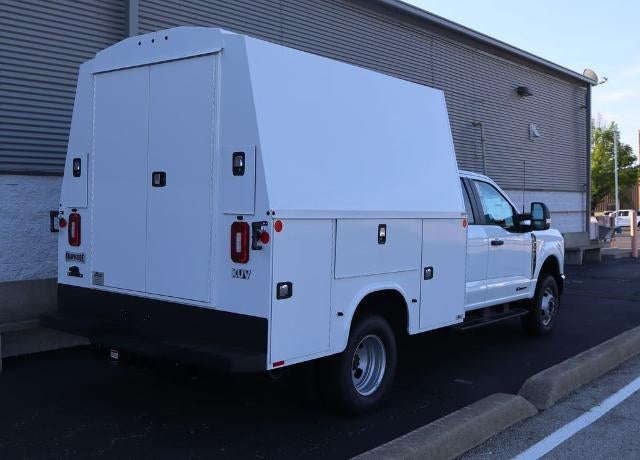 2026 Ford Super Duty F-350 DRW XL