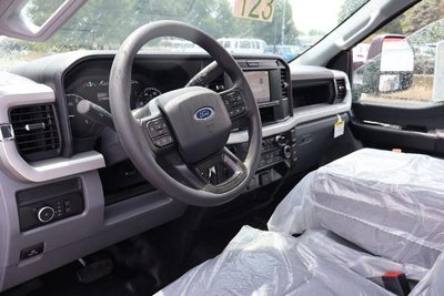 2026 Ford Super Duty F-550 DRW XL