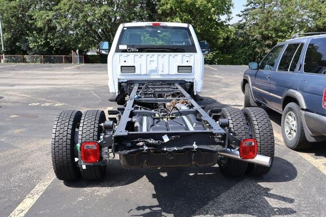 2026 Ford Super Duty F-550 DRW XL