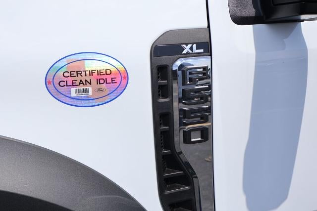 2026 Ford Super Duty F-550 DRW XL