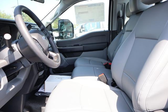 2026 Ford Super Duty F-550 DRW XL