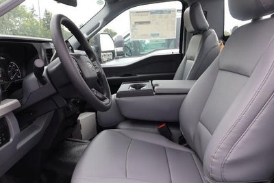2026 Ford Super Duty F-550 DRW XL