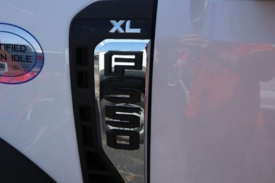 2026 Ford Super Duty F-550 DRW XL