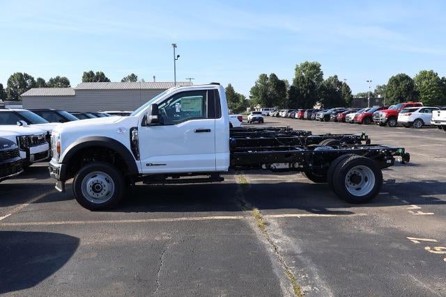 2026 Ford Super Duty F-550 DRW XL