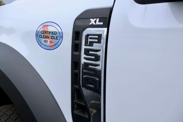 2026 Ford Super Duty F-550 DRW XL
