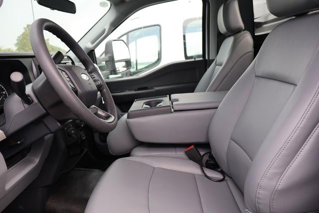 2026 Ford Super Duty F-550 DRW XL