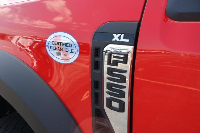 2026 Ford Super Duty F-550 DRW XL