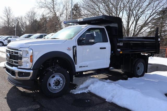 2025 Ford Super Duty F-600 DRW XL