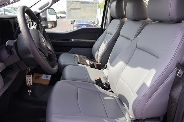 2024 Ford Super Duty F-600 DRW XL