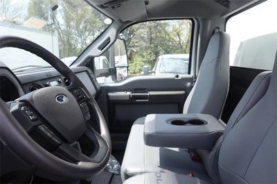 2025 Ford F-750SD Base