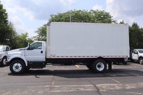 2025 Ford F-750SD Base