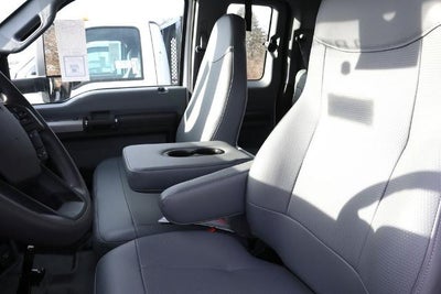 2025 Ford F-750SD Base