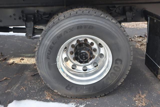 2025 Ford F-750SD Base