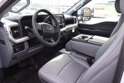 2026 Ford Super Duty F-350 DRW XL