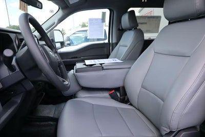 2026 Ford Super Duty F-550 DRW XL