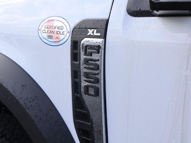 2026 Ford Super Duty F-550 DRW XL