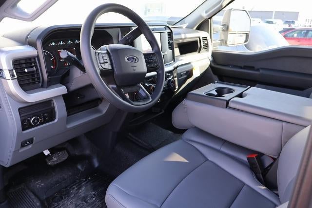 2026 Ford Super Duty F-550 DRW XL