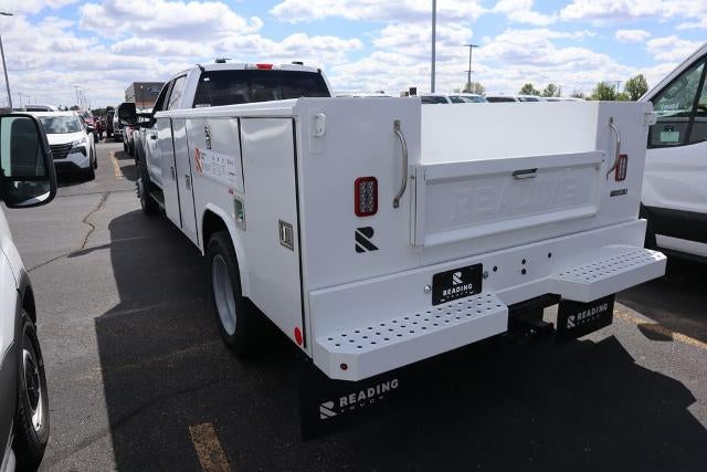 2026 Ford Super Duty F-550 DRW ® XL