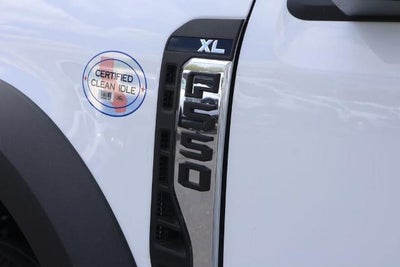 2026 Ford Super Duty F-550 DRW ® XL