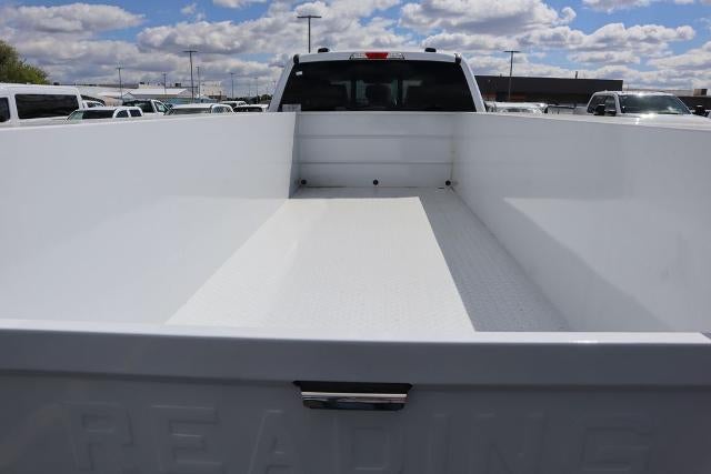 2026 Ford Super Duty F-550 DRW ® XL