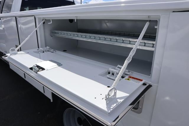 2026 Ford Super Duty F-550 DRW ® XL