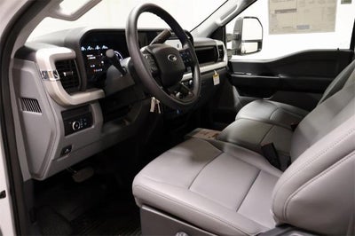 2026 Ford Super Duty F-550 DRW XL