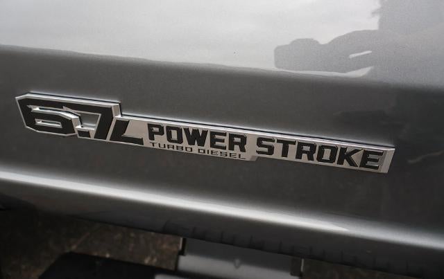 2026 Ford Super Duty F-550 DRW ® LARIAT®