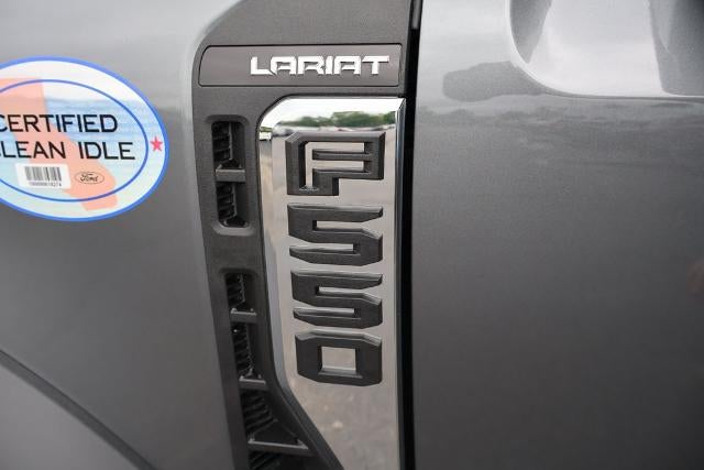 2026 Ford Super Duty F-550 DRW ® LARIAT®