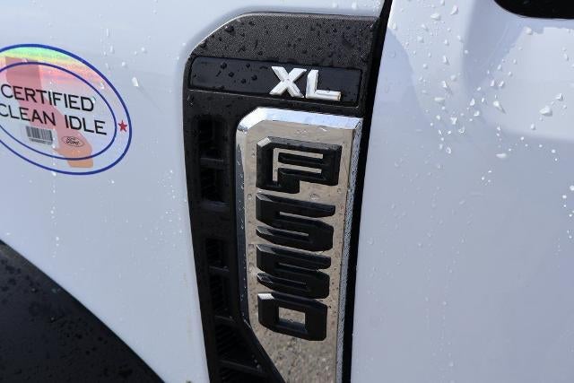 2026 Ford Super Duty F-550 DRW XL