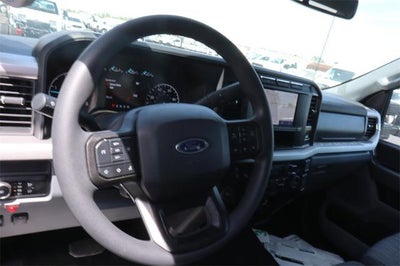 2023 Ford Super Duty F-450 DRW XLT
