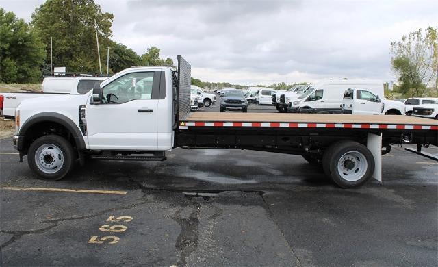 2024 Ford Super Duty F-550 DRW XL