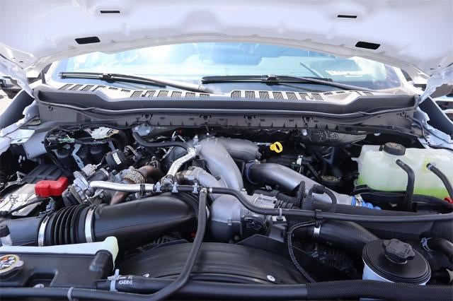 2024 Ford Super Duty F-550 DRW ® XL