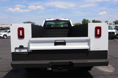 2024 Ford Super Duty F-550 DRW ® XL