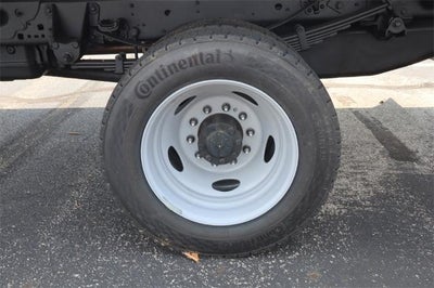 2024 Ford Super Duty F-550 DRW ® XL