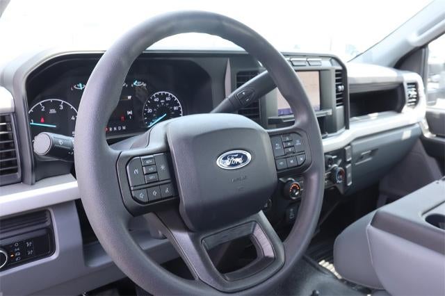 2024 Ford Super Duty F-550 DRW ® XL