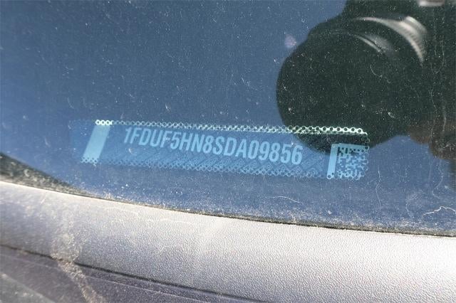 2025 Ford Super Duty F-550 DRW XL