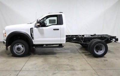 2025 Ford Super Duty F-550 DRW XL