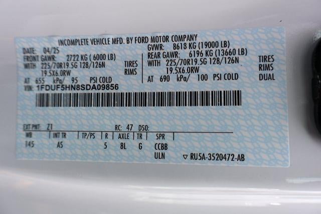 2025 Ford Super Duty F-550 DRW XL