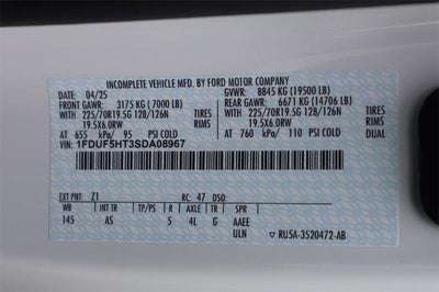 2025 Ford Super Duty F-550 DRW XL