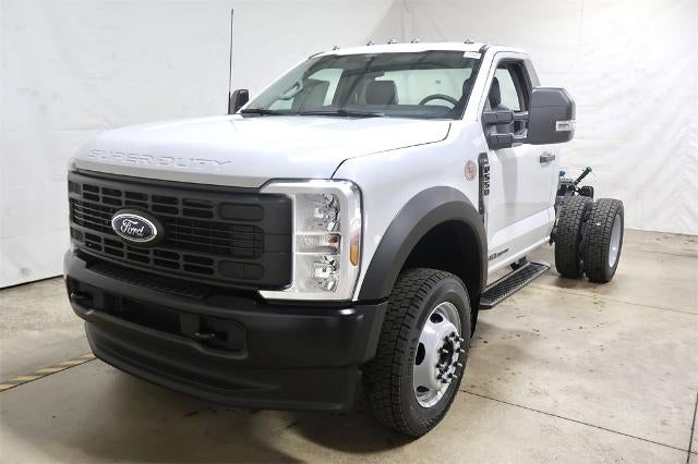 2025 Ford Super Duty F-550 DRW XL